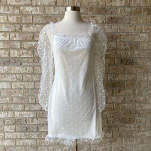 NWT Eilly Bazar White Lined Dress Size M 🌸